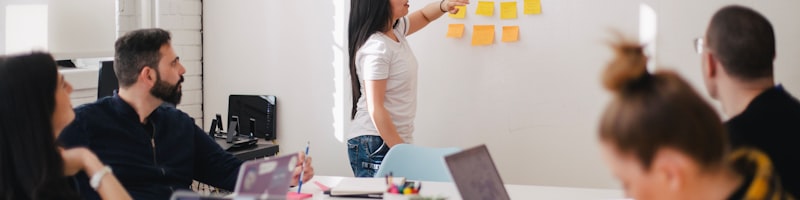 关于我们天博克罗地亚团队合影